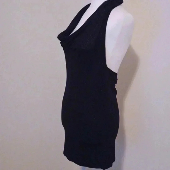 💙🌺Open back top with sparkles - Picture 6 of 10